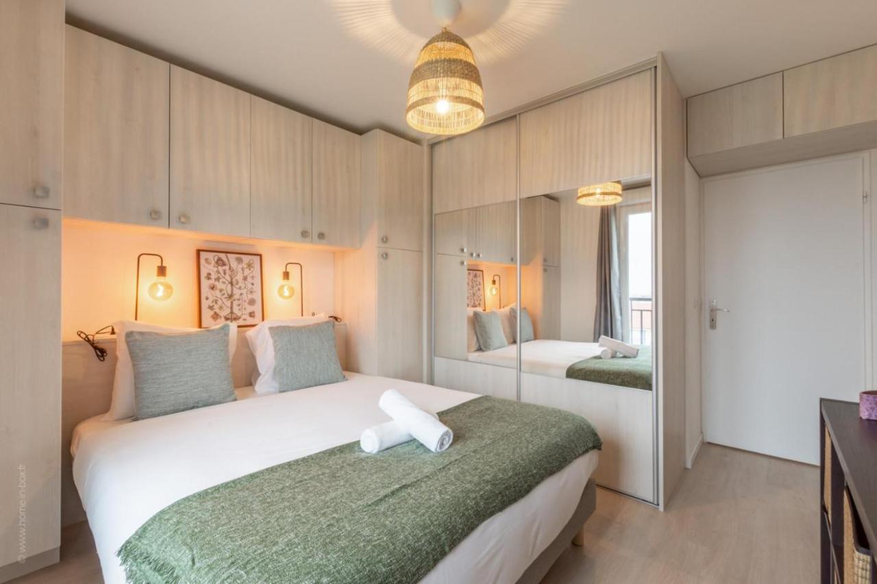 Le Panorama By Plaza Apartment Chalifert Ngoại thất bức ảnh