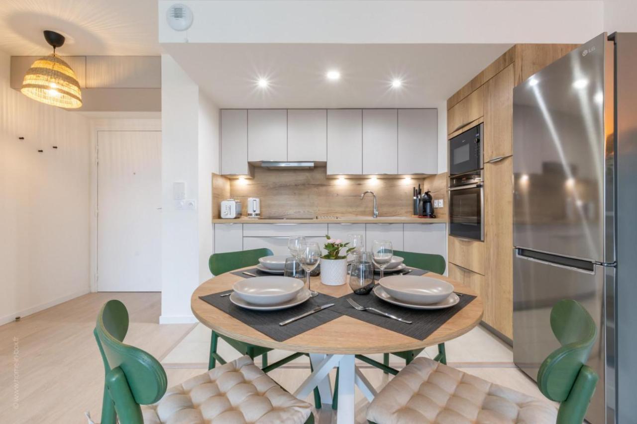 Le Panorama By Plaza Apartment Chalifert Ngoại thất bức ảnh