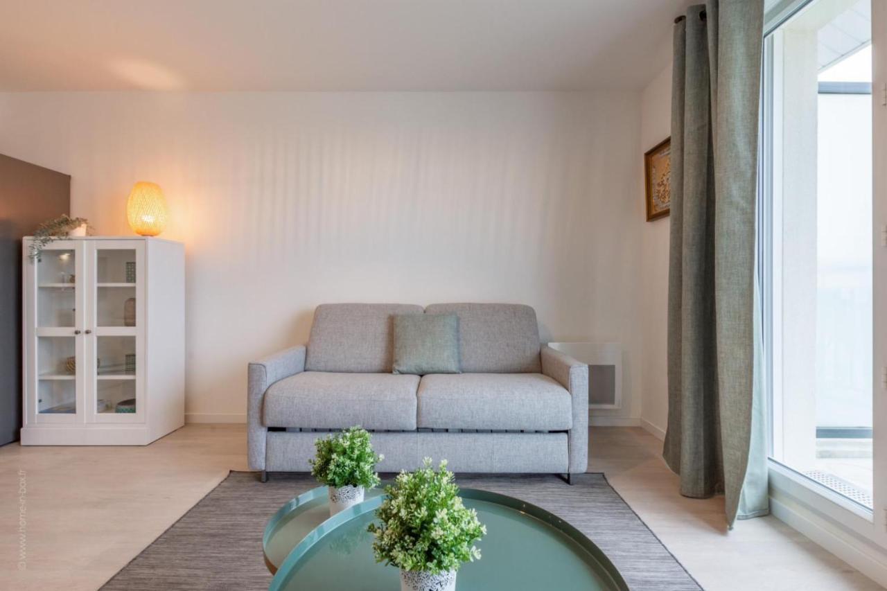 Le Panorama By Plaza Apartment Chalifert Ngoại thất bức ảnh